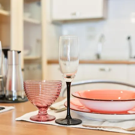 Apartment Pisa Airport & Station Cozy Flat - Private Parking *