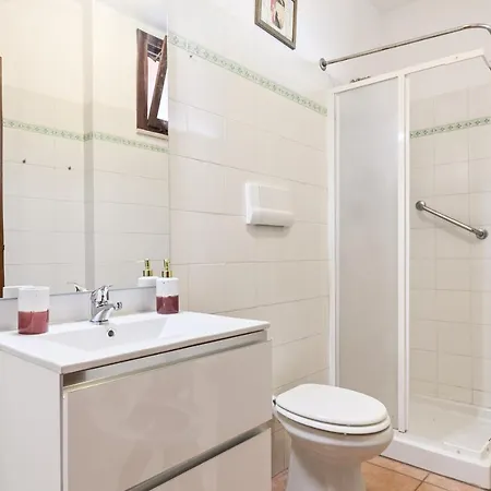 Apartment Pisa Airport & Station Cozy Flat - Private Parking