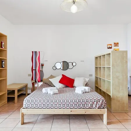 Pisa Airport & Station Cozy Flat - Private Parking Apartment *